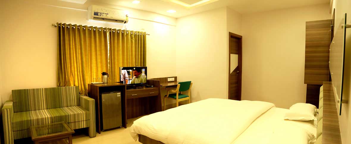 business hotels in khargone